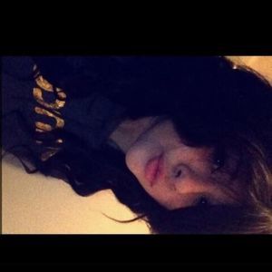 Meet your Posher, Anika